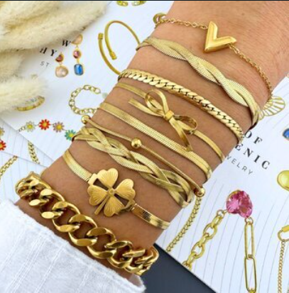 "V" Bracelet, 18K Gold Plated Steel - Image 2